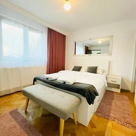 Londof Villa With Panoramic View Braşov Exterior photo